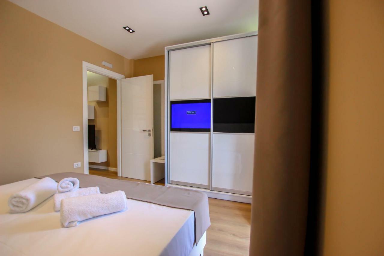 Brilant Luxury Apartment Gjirokaster Bagian luar foto