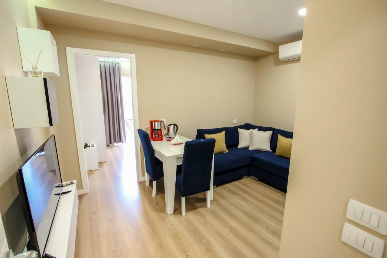 Brilant Luxury Apartment Gjirokaster Bagian luar foto